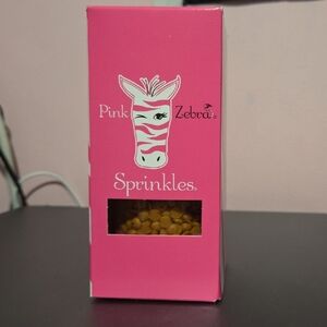 Pink Zebra Banana Bread Fragrance Sprinklea in Original Pink Box